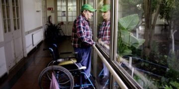 ¿El hogar familiar, se ha convertido en un espacio de abandono y marginación con los ancianos?