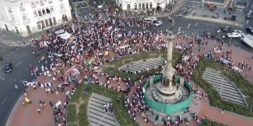 Cuando las calles, el pueblo y todo un país rechaza a las izquierdas