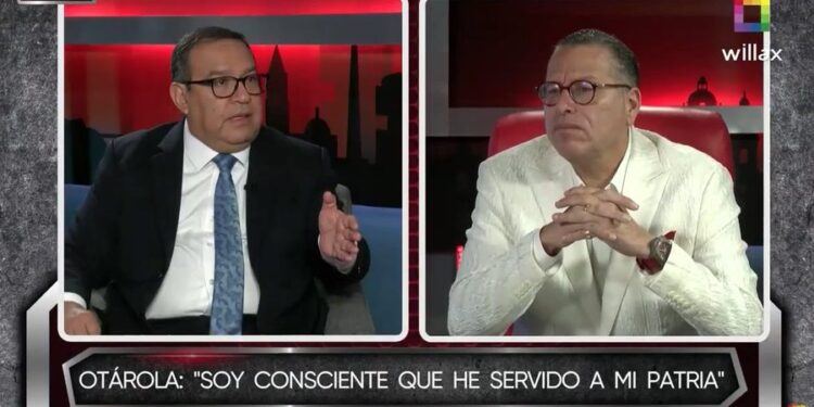 El gobierno vive una realidad inversa a la que sufren los peruanos