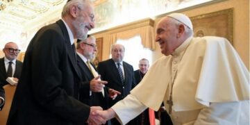El Papa, a los rabinos europeos: ‘El diálogo es clave para la paz’