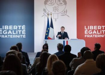 Francia promueve el asesinato de un niño por nacer: ahora el aborto es un “derecho”