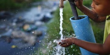 Francisco: “Nunca fue más urgente invertir en el diálogo y la paz”