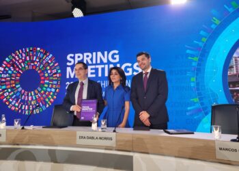 FMI: el crecimiento global se ha debilitado y la productividad se ha desacelerado