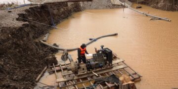 Minería ilegal de oro: más de 30 años contaminando, 181 toneladas de mercurio al año
