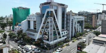 Contraloría accederá a secreto bancario y reserva tributaria de funcionarios y servidores públicos investigados