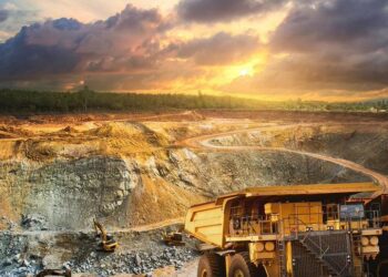 Roque Benavides: Minería e infraestructura para el desarrollo del Perú