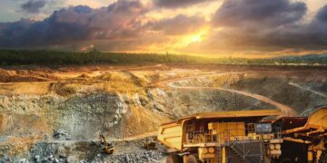 Roque Benavides: Minería e infraestructura para el desarrollo del Perú