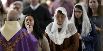 ¿La Iglesia americana da “un paso atrás en el tiempo”?