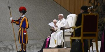 Francisco nos dice: “La Fe es el primer don de la vida cristiana”