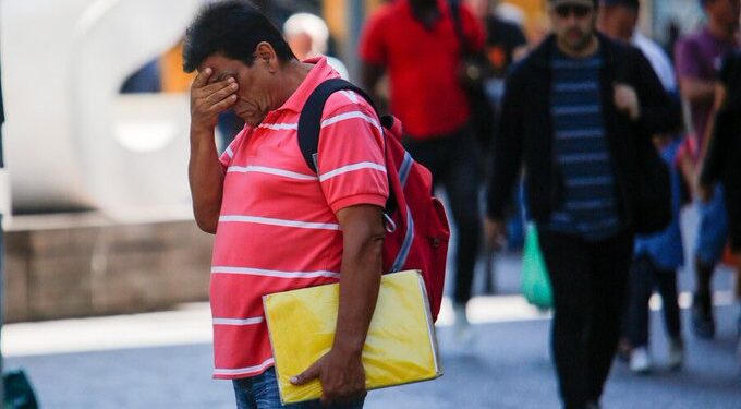 En Chile lo único que crece es el Estado, la inseguridad y la informalidad