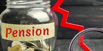 No se está legislando una reforma del sistema de pensiones en el Perú