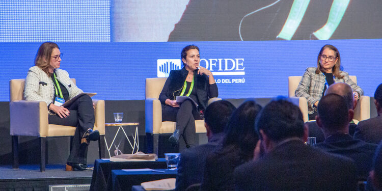 CAF-COFIDE impulsarán una banca de desarrollo moderna con impacto sostenible en el Perú