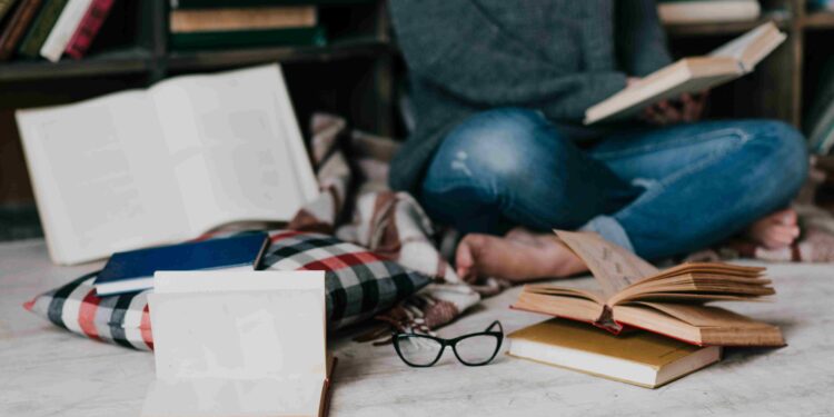 El Papa: La literatura educa el corazón y la mente, nos abre a la escucha