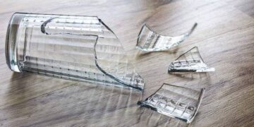 Agresiones, lanzar objetos contundentes… ¿Una nueva de forma de protesta? ¿Proponiendo qué?