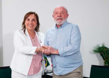 ¿Hasta dónde llega “el ajuste” de la izquierda internacional al Perú?