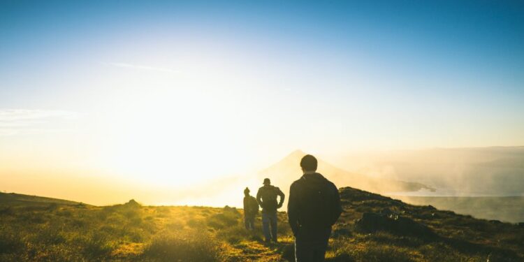 Francisco Bobadilla: La esperanza de los caminantes