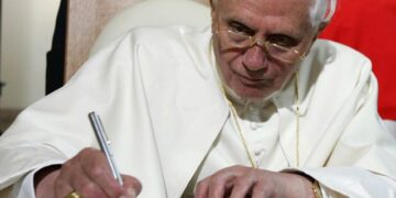 Sale a la luz un texto inédito de Benedicto XVI: La imagen cristiana del hombre