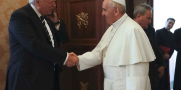 Migración a USA: Francisco frente a las posturas de Donald Trump y Kamala Harris