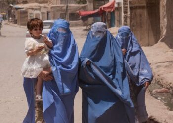 El silencio atronador de las mujeres afganas