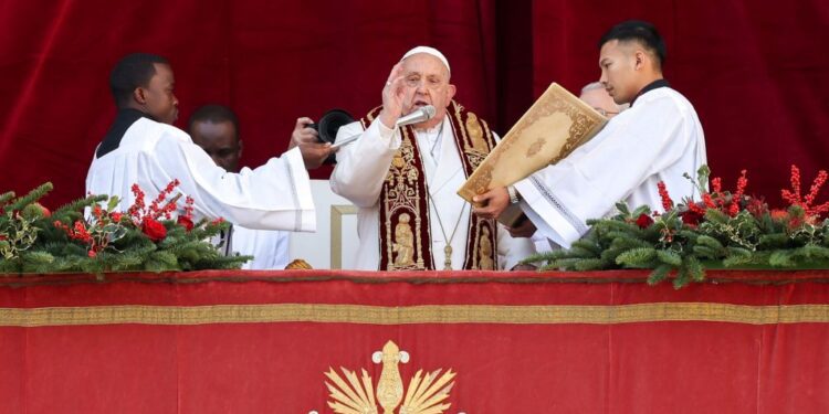 Francisco: “La puerta de la esperanza se ha abierto de par en par al mundo”