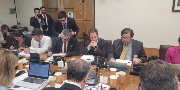 Chile: Consejo Fiscal identifica áreas de riesgo en proyecto de reforma de Pensiones