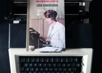 Arándanos bajo la nieve, un bello libro de Sofía Petrovna Soymonova