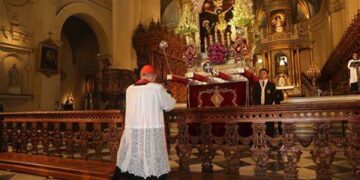 Otro Cardenal de corto tiempo, debe y tiene que presentar su renuncia al Papa