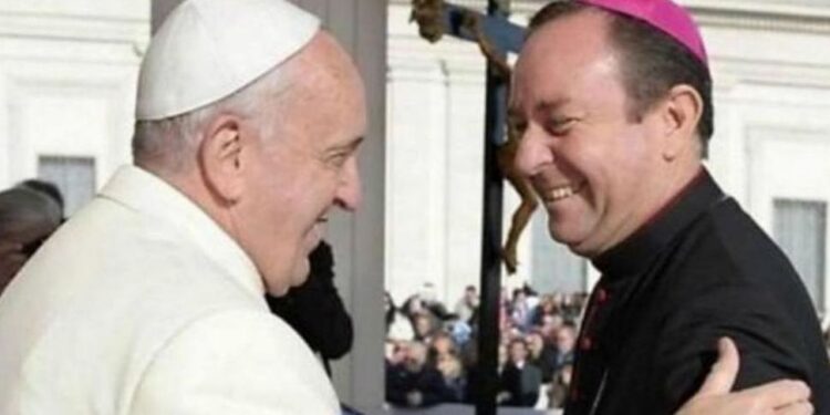 Justicia argentina declara culpable de abuso sexual a Obispo amigo y protegido del Papa
