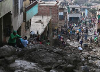 Diques deteriorados y destruidos ponen en riesgo inminente a familias en Lurigancho – Chosica