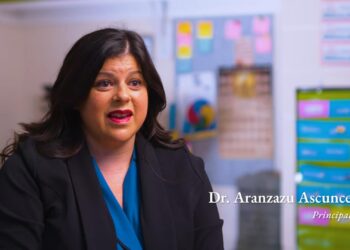 St. Ambrose Escuela Católica con Programa Dual de Educación