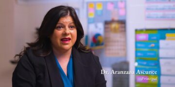 St. Ambrose Escuela Católica con Programa Dual de Educación