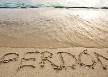 ¿Los inmaculados y ejemplares atacantes izquierdistas del odio, piden paz y amor?