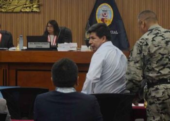 Al mismo estilo de “sendero luminoso”… una carta… hipocresía… otra huelga de engorde