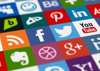 Debate de actualidad: ¿Radicalizan a los jóvenes las redes sociales?