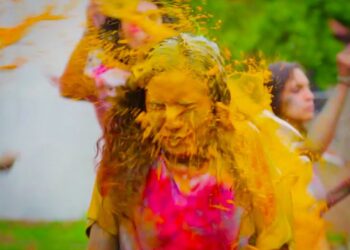 La guerra y el chuponeo entre el gobierno, los medios y el cártel de las oenegés