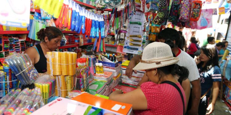 Precios al consumidor de Lima Metropolitana subieron 0,19% en el mes de febrero de 2025