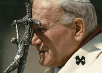 Juan Pablo II nos describe en pocas palabras cada día de la Semana Santa