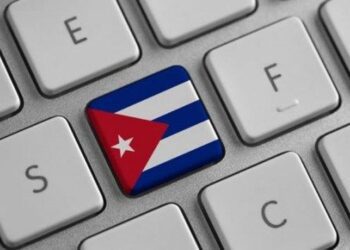 Régimen comunista de Cuba, crea miles de perfiles falsos para atacar a cubanos en el exilio
