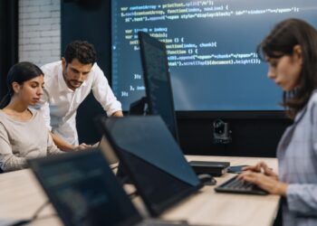 El foco ya no está en “usar IA”, sino en generar valor mediante IA