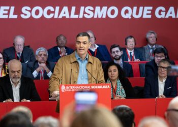 Corrupción en el gobierno español de Pedro Sánchez: reformar la democracia o alimentar el populismo