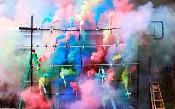 El humo que envuelve a los autonombrados “candidatos” de los partidos fantasma