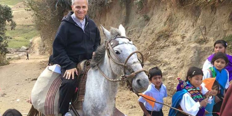 León XIV: un hombre que construye puentes, con celo apostólico