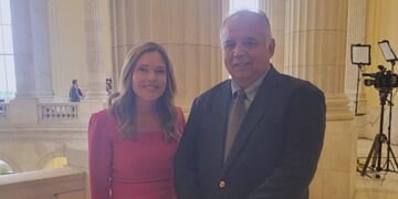 Mercedes Schlapp: El Ángel de una Cumbre