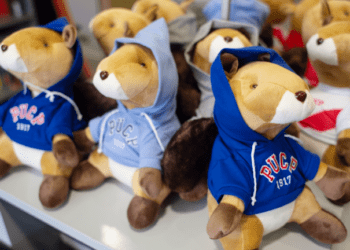 ¿Escribir usando la definición de izquierda del odio y era caviar? Sí, es necesario hacerlo