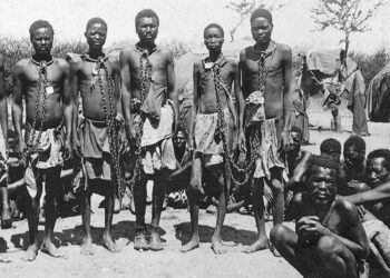 El genocidio olvidado de Namibia: cómo los alemanes cazaron y asesinaron a los bosquimanos