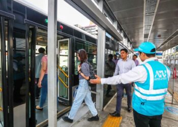Riesgos en estaciones, terminales y patio del Metropolitano por falta de conservación y mantenimiento de la ATU