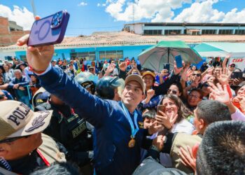 Las oportunidades de tener un mejor Presidente se pueden dar, si Jerí sube la valla referencial