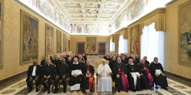 Papa León XIV: el teólogo debe ir adelante, debe estudiar lo que va más allá