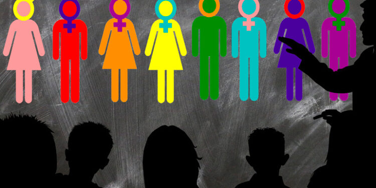 Locura nivel ONU: que las escuelas proporcionen acceso a baños, vestuarios y equipos deportivos en función del “género autodefinido”