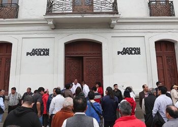 La decadencia y traición: Acción Popular no limpió… y murió